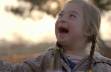 Super Bowl commercial to feature girl with Down syndrom