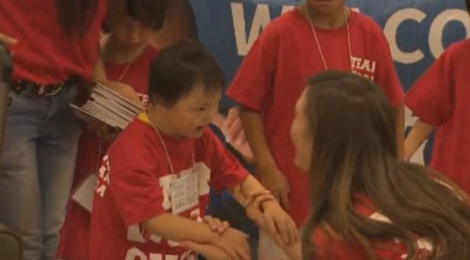 s_Texas Family Welcomes Chinese Orphan2